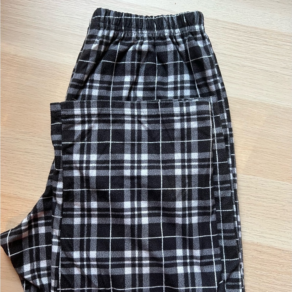Boy’s bed pants